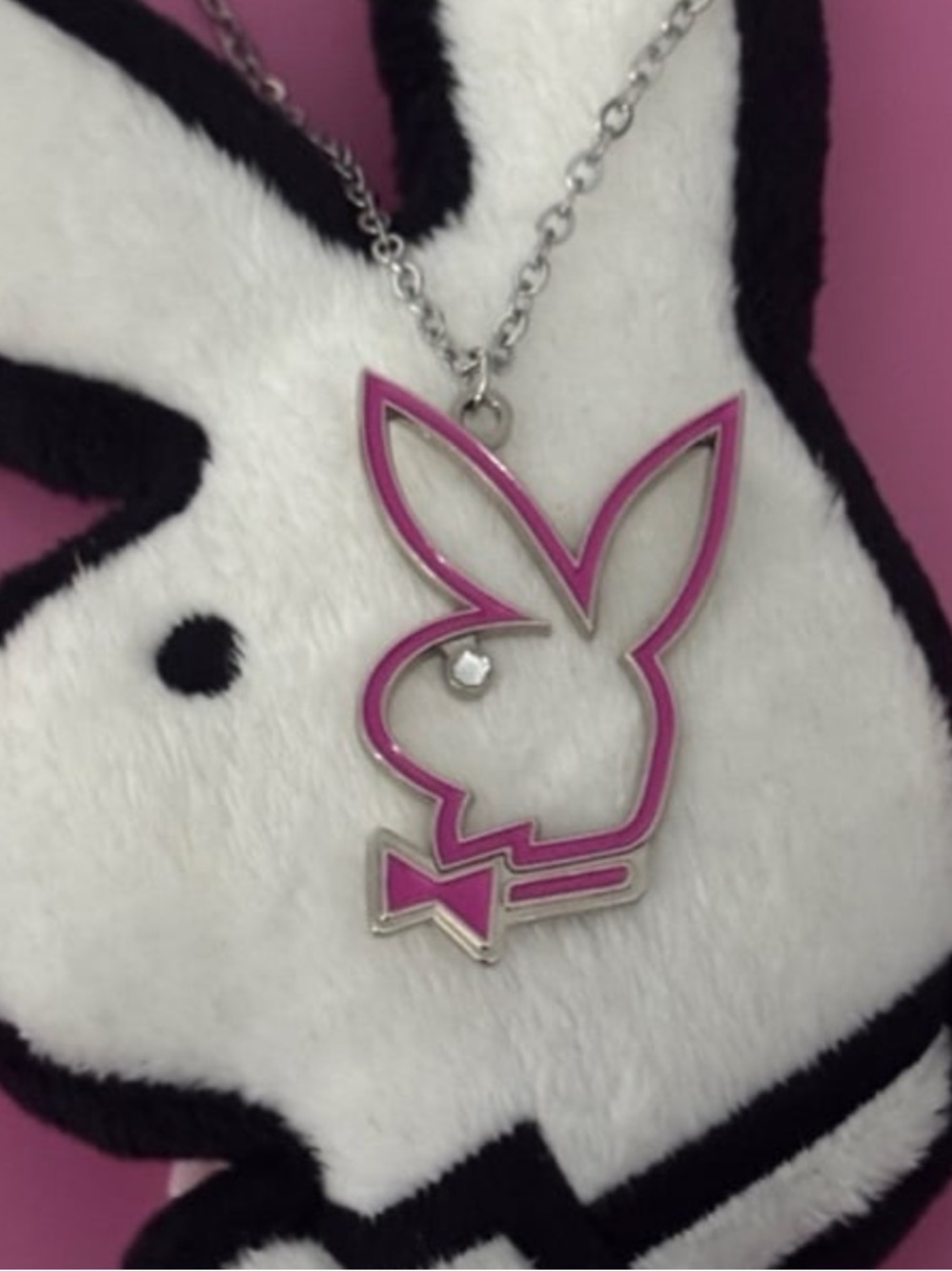 Playboy Y2K pink bunny necklace NWT - Picture 2 of 3